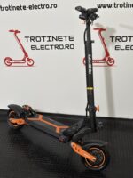 Trotinetă electrică KuKirin G2 MAX cu cheie Anvelope off-road pneumatice de 10*2.75 inch, Motor fără perii de 1000W, Viteză maximă 55 km/h, Acumulator 48V 20Ah, Autonomie 80 km