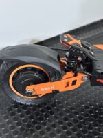 Trotinetă electrică KuKirin G2 MAX cu cheie Anvelope off-road pneumatice de 10*2.75 inch, Motor fără perii de 1000W, Viteză maximă 55 km/h, Acumulator 48V 20Ah, Autonomie 80 km