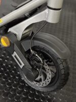 Trotinetă electrică KuKirin G2 MAX cu cheie Anvelope off-road pneumatice de 10*2.75 inch, Motor fără perii de 1000W, Viteză maximă 55 km/h, Acumulator 48V 20Ah, Autonomie 80 km