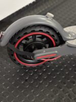 Trotinetă electrică KuKirin G2 MAX cu cheie Anvelope off-road pneumatice de 10*2.75 inch, Motor fără perii de 1000W, Viteză maximă 55 km/h, Acumulator 48V 20Ah, Autonomie 80 km