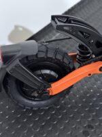 Trotinetă electrică KuKirin G2 MAX cu cheie Anvelope off-road pneumatice de 10*2.75 inch, Motor fără perii de 1000W, Viteză maximă 55 km/h, Acumulator 48V 20Ah, Autonomie 80 km - trotinete electrica