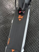 Trotineta KuKirin M4 Max (2026), 18Ah 800W, 50 Km/h, Chei 10inch Off-Road - trotinete electrica